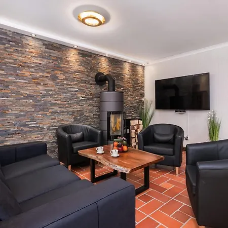 Ferienhaus Family House 