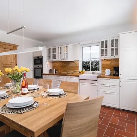 Ferienhaus Family House 